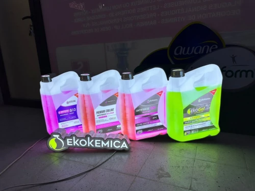 Panneau publicitaire lumineux et non lumineux