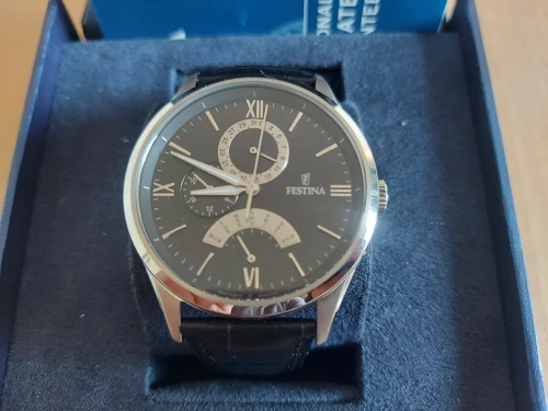 montre Festina F16823