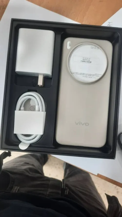 Vivo x300 pro 16..512 neuf 