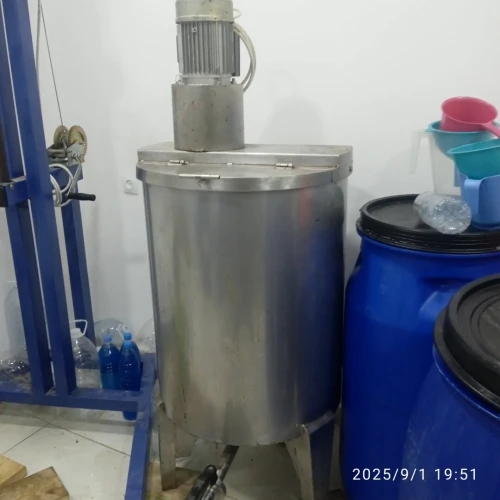 VEND CUVE MELANGEUSE 