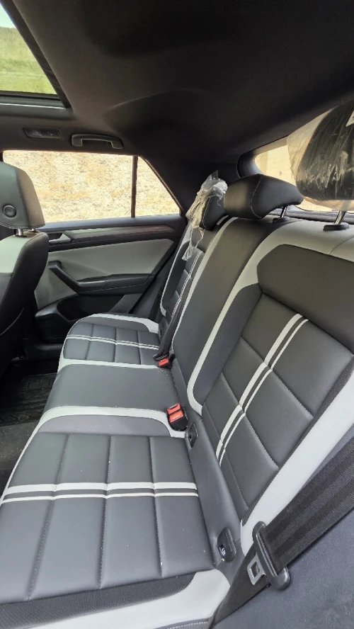 Volkswagen T-Roc 2025 R- Line Edition 