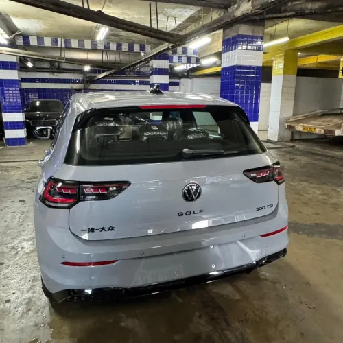 Volkswagen Golf 8 2025 
