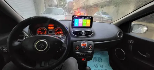 Renault Clio 3 2011 Night and Day