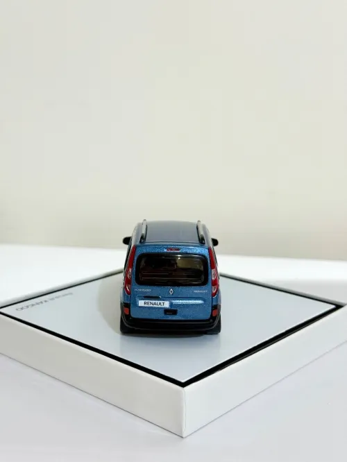 Renault Kangoo voiture miniature de collection 1/43 Norev