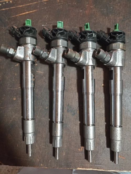 Injecteur trafic3 talisman espace5 2.0 dci