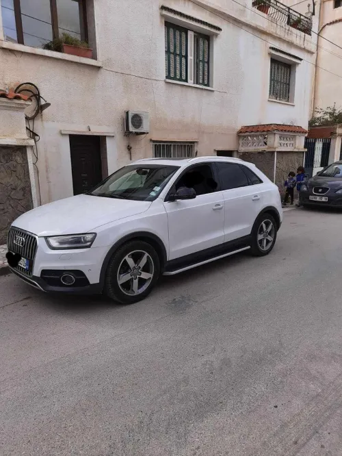 Audi Q3 2013 Off Road