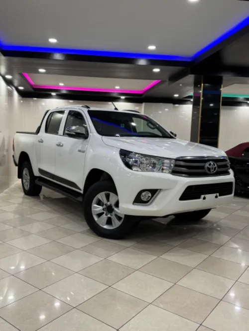 Toyota Hilux 2017 Revo 4x4