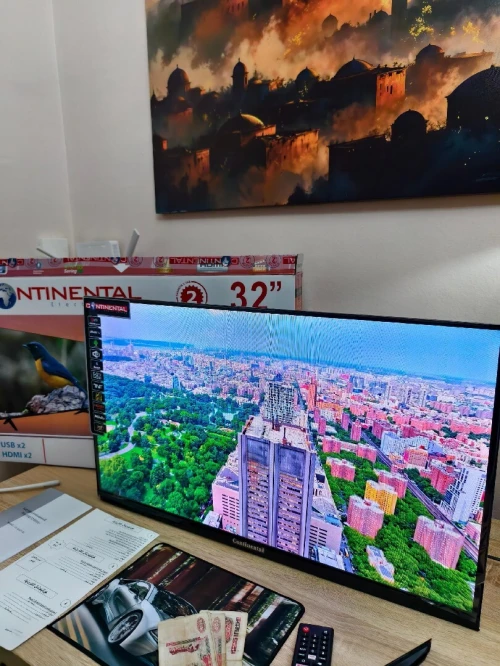 Tv 32P Smart + Démo Intégrer+ Support Marque Continental