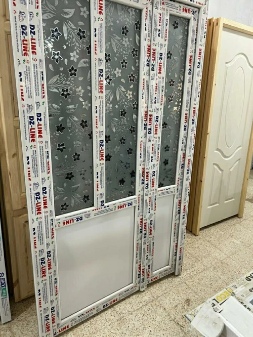 أبواب و نوافذ من الخشب و أليمينيوم