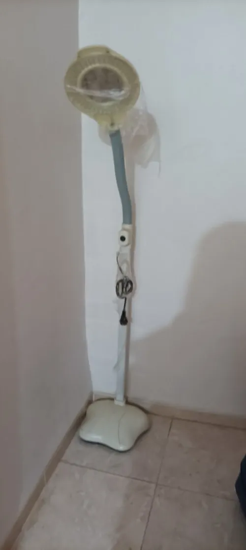 Vend matériel coiffure esthétique onglerie 