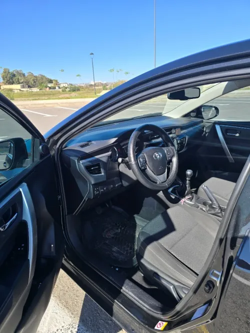 Toyota Nouvelle Corolla 2015 Premium