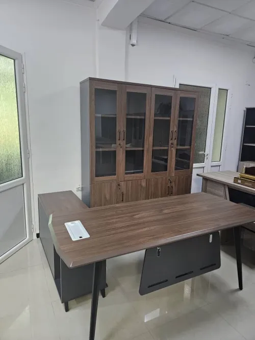 LES ENSEMBLES DES BUREAUX