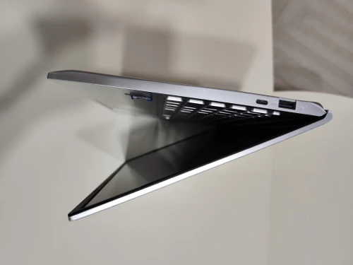 ASUS VivoBook