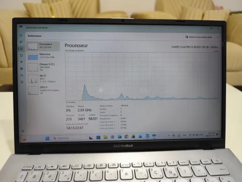 ASUS VivoBook