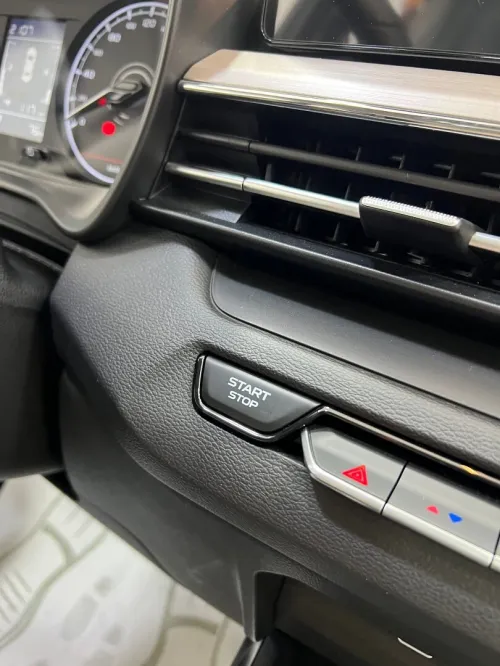 Livan X3 Pro  2026 Automatique (Avec toi ouvrant )
