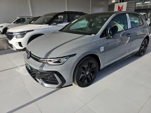 Volkswagen GOLF 8.5 2025 R-LINE