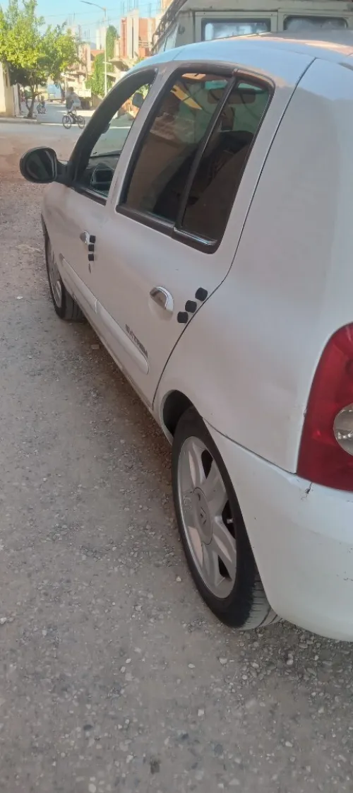 Renault Clio Campus 2011 Extreme