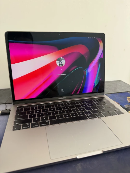 Macbook pro 2017 touche bar