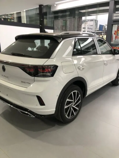 Volkswagen T-Roc 2025 R-Line 