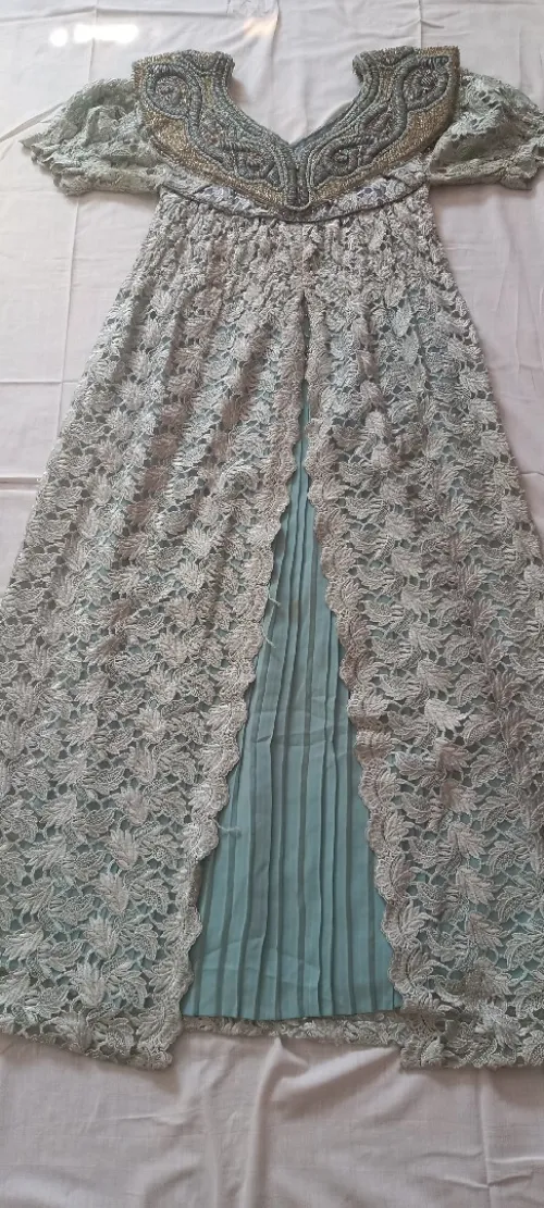 Robe en Guipure oranais