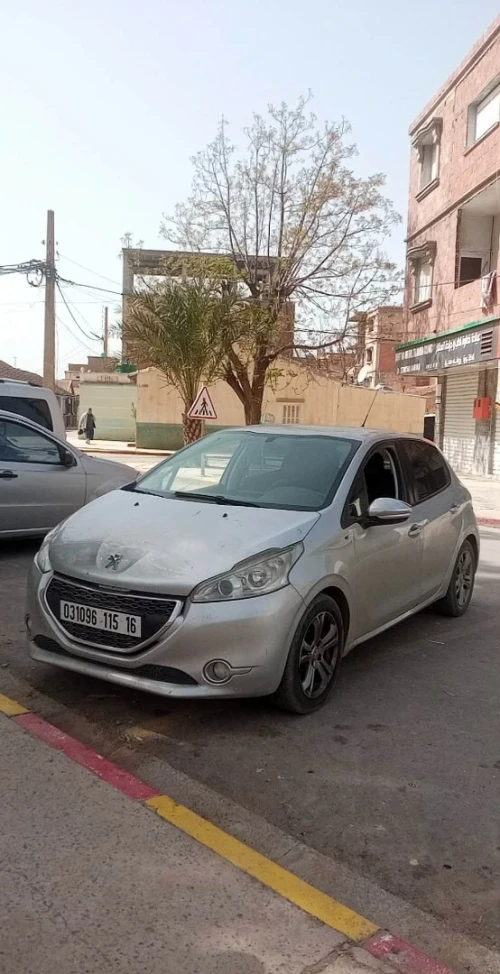 Peugeot 208 2015 Style