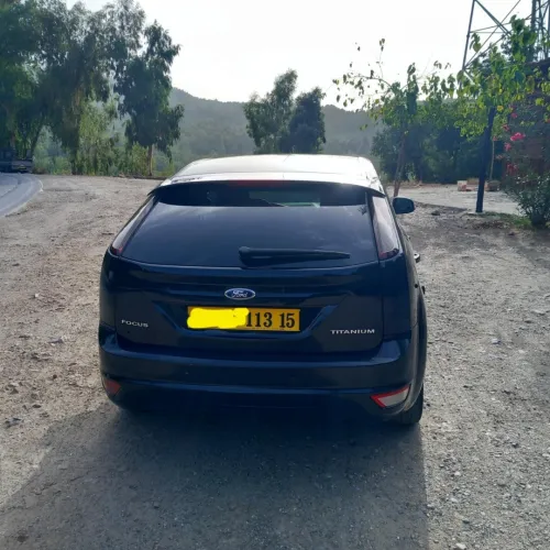 Ford Focus 5 portes 2013 Titanium