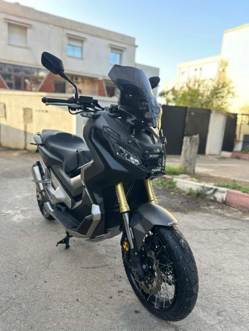Honda xadv 750 2016