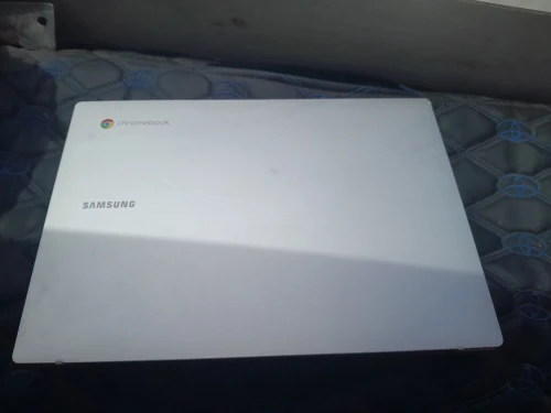 Galaxy Chromebook Go (11.6'', Celeron, 4GB)