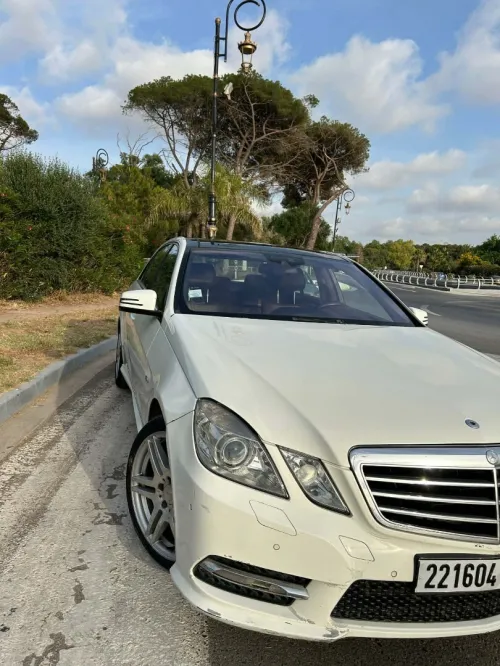 Mercedes Classe E 2012 AVANTGARDE Pack AMG