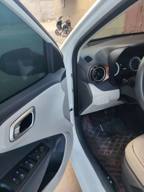 Hyundai I10 2024 FOLL options