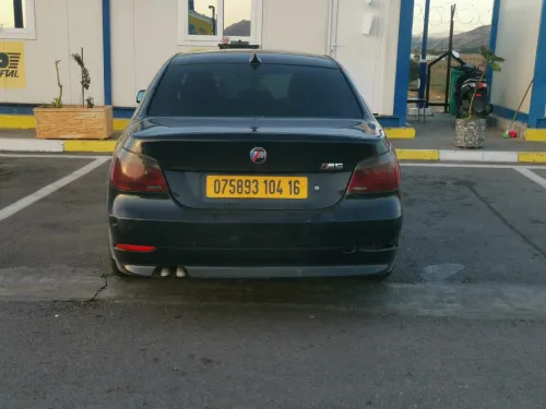BMW Série 5 2004 Chittana
