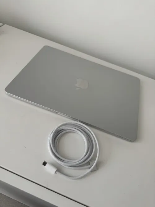 MacBook Air M5  13.6 inch /Ram 16/512GB (2026)