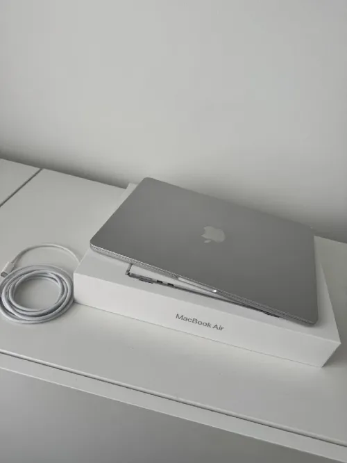 MacBook Air M5  13.6 inch /Ram 16/512GB (2026)
