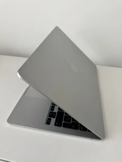 MacBook Air M5  13.6 inch /Ram 16/512GB (2026)