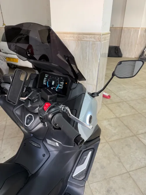 T max yamaha T max 560 