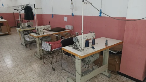 ماكينة الخياطة avendre atelier