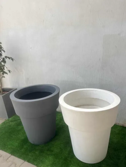 Aménagement floral de terasses avec des pots et plantes d'intérieur et extérieure 0559360090 