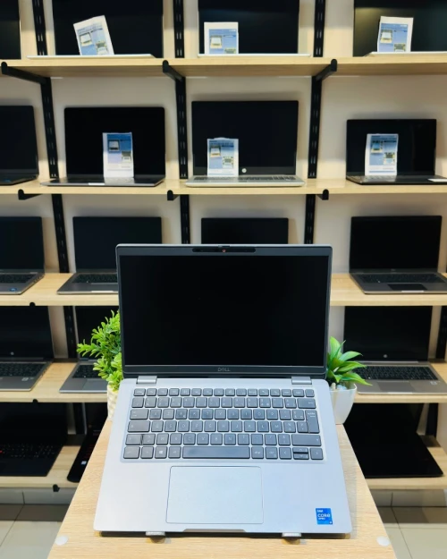 DELL Latitude 5320   i5-1145G7  16/256  Tactile