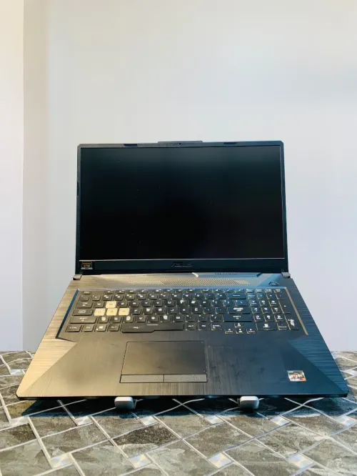 ASUS TUF Gaming A17 FA706I