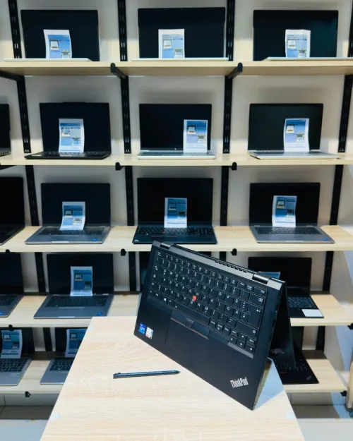 LENOVO ThinkPad L13 Yoga Gen2      i5-1145G7    16/256 Tactile 360