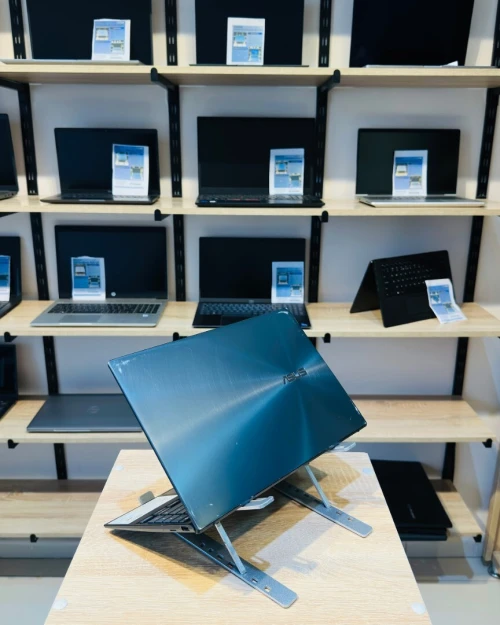 ASUS ZenBook 13 OLED   i5-1035G1 8/512 Oled