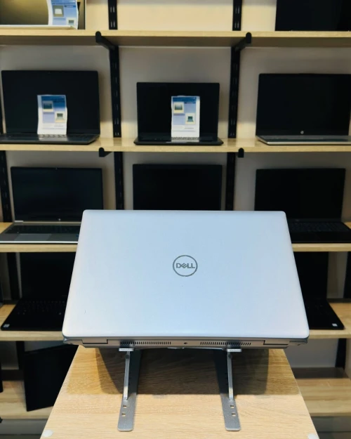 [VENDU] DELL Latitude 5550 (2025)  I5-1345U 16/512