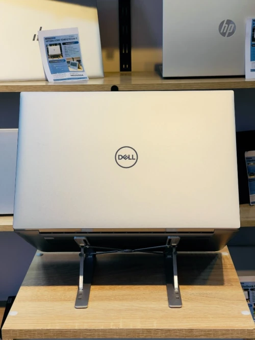 [VENDU] DELL Precision 5750 P92F   I7-10750H  32G/512GB Quadro RTX 3000 MAX-Q