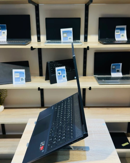 [VENDU] HP VICTUS O16  R5-5600H  16/512G  RX 5500M 4GB