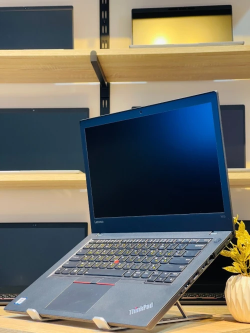 [VENDU] LENOVO ThinkPad T470