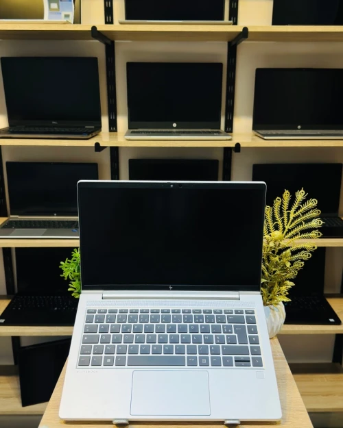 HP EliteBook 645 G10  R5-7530U Pro 8/256