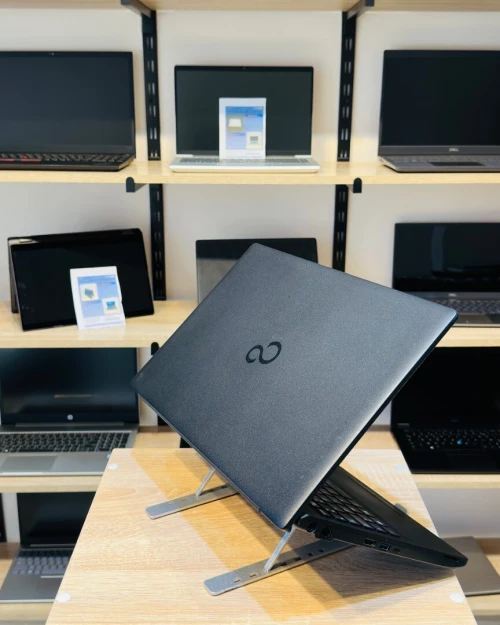 [VENDU] FUJITSU LifeBook A3510   i5-1035G1 8/256