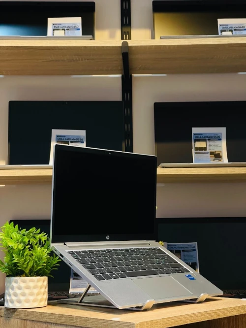 [VENDU] HP ProBook 430 G8 I5-1135G7 16/256
