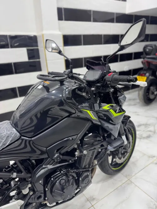 Kawasaki Z900 2024