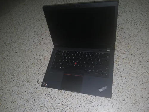 Pc Lenovo Thinkpad p14s rayzen 7 pror 5em gen ram 32go stokage 1tb batterie 92%